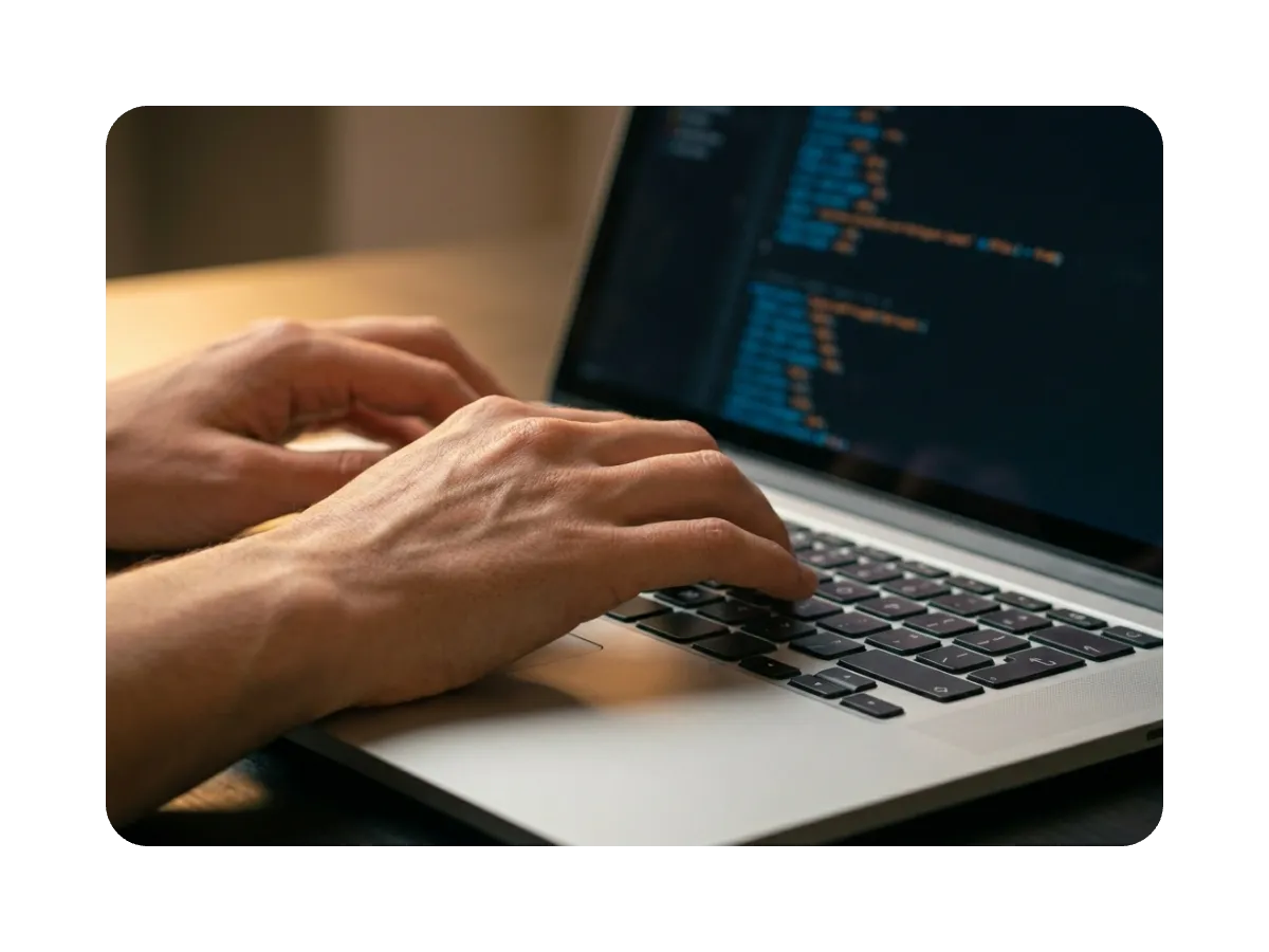 Hands_on_laptop_keyboard_202606011247 - Header (1200 × 900)